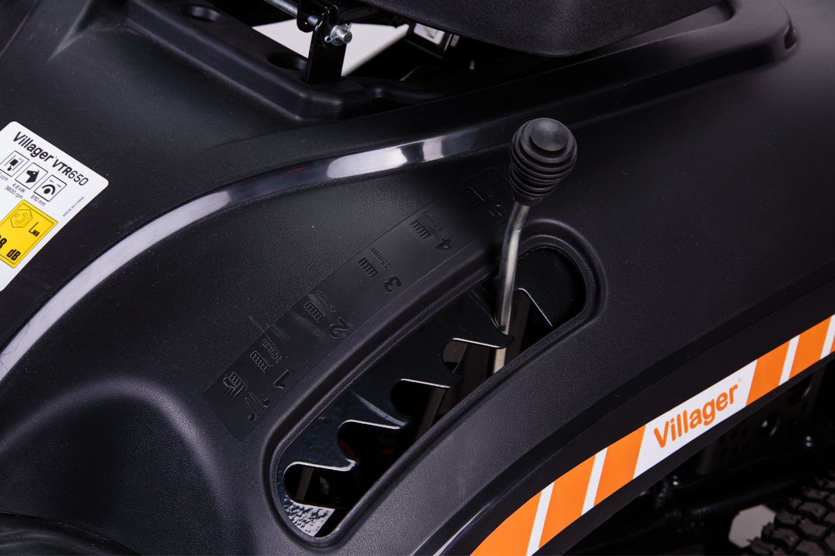 VTR 650 Aufsitzmäher / Rasentraktor – 61 cm Schnittbreite, 196 cm³ Loncin-Motor & 150 l Fangkorb – VI-051438
