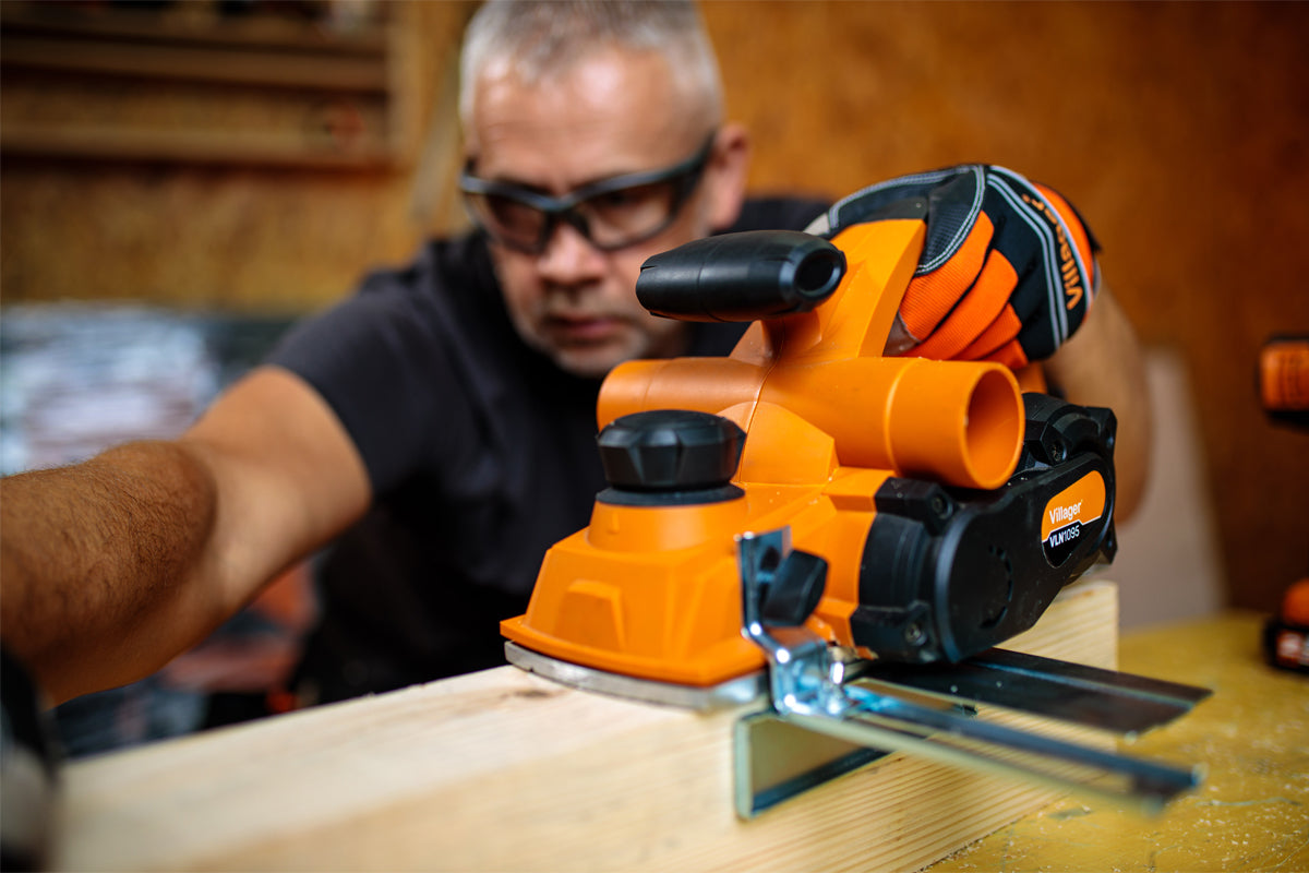 VLN 1095 Elektrohobel – 1000 W Power für präzise Holzarbeiten - VI-55690