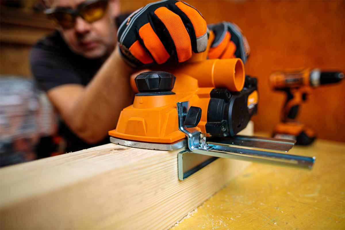 VLN 1095 Elektrohobel – 1000 W Power für präzise Holzarbeiten - VI-55690