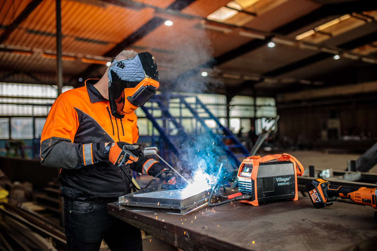 Villager VIWM 140 Schweißgerät – MMA Elektrodenschweißen – 230 V / 140 A – VI-058659