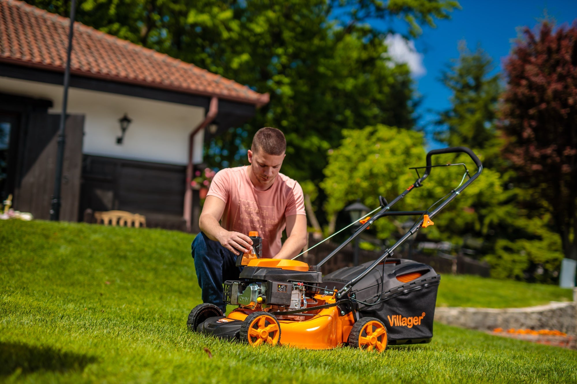 ATLAS 4011 T Benzin-Rasenmäher – 146 cm³ OHV-Motor, 46 cm Schnittbreite, 4-in-1 Funktion, 1100 m² - VI-060169