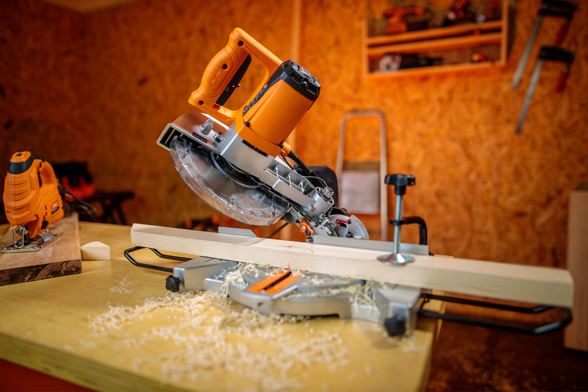 VMS 1100-210 Gehrungssäge – Präzision und Leistung für Holz, Kunststoff und Metall - VI-62797