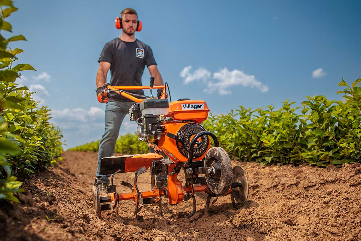 Motorhacke VTB 8422 P Gartenfräse Benzin-Bodenfräse – 850 mm Arbeitsbreite & 212 cm³ Power für kraftvolles Arbeiten im Garten - VI-076154