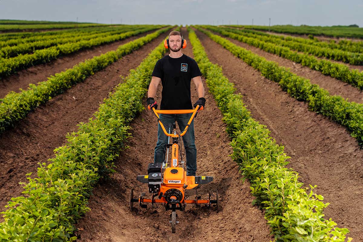 Motorhacke VTB 8422 P Gartenfräse Benzin-Bodenfräse – 850 mm Arbeitsbreite & 212 cm³ Power für kraftvolles Arbeiten im Garten - VI-076154