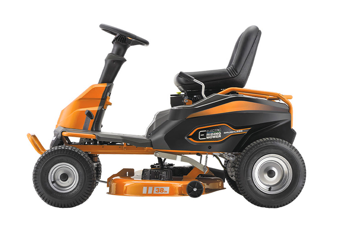 Villager CAPRICORN 38 – Elektro-Aufsitzmäher / Rasentraktor mit 48 V Akku, 980 mm Schnittbreite & Brushless-Antrieb - VI-077890