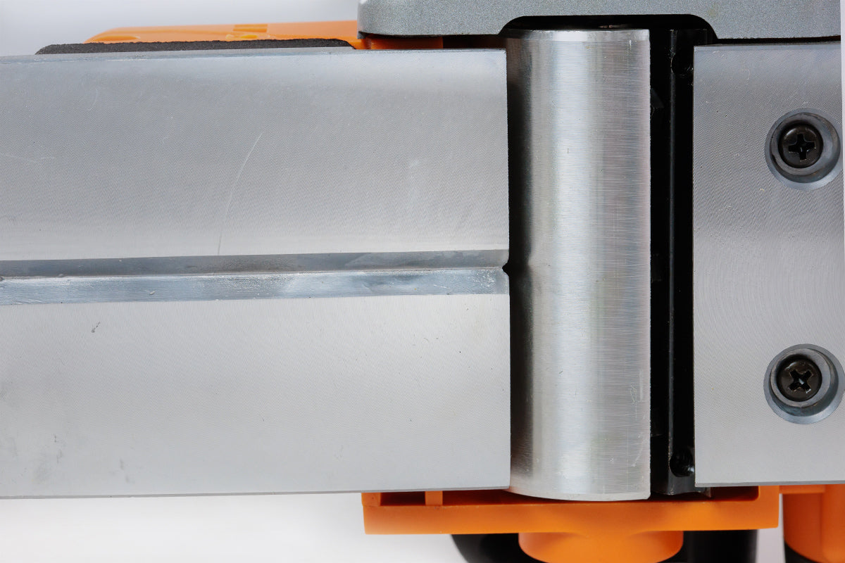 FUSE VLN 0520 Akku-Hobel – kraftvoll, präzise & kabellos hobeln - VI-82121