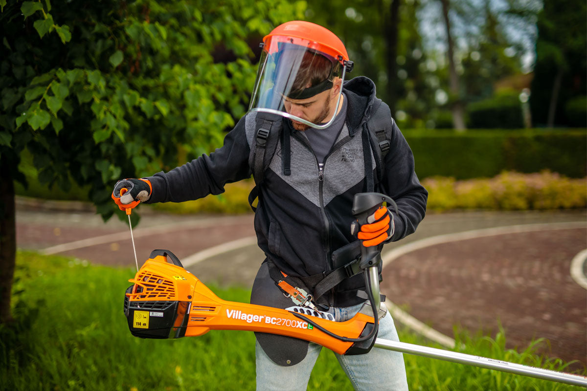 BC 2700 XCE Benzin-Freischneider – 46,5 cm³, 1,95 kW, 46 cm Schnittkreis & Profi-Tragegurt – VI-046518