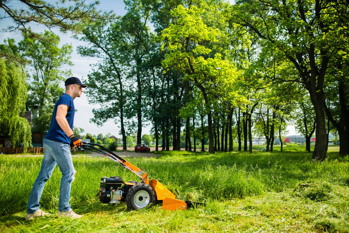 VFM 1000 Sensenmäher – 212 cm³, 1000 mm Schnittbreite, Profi-Messer – VI-53419