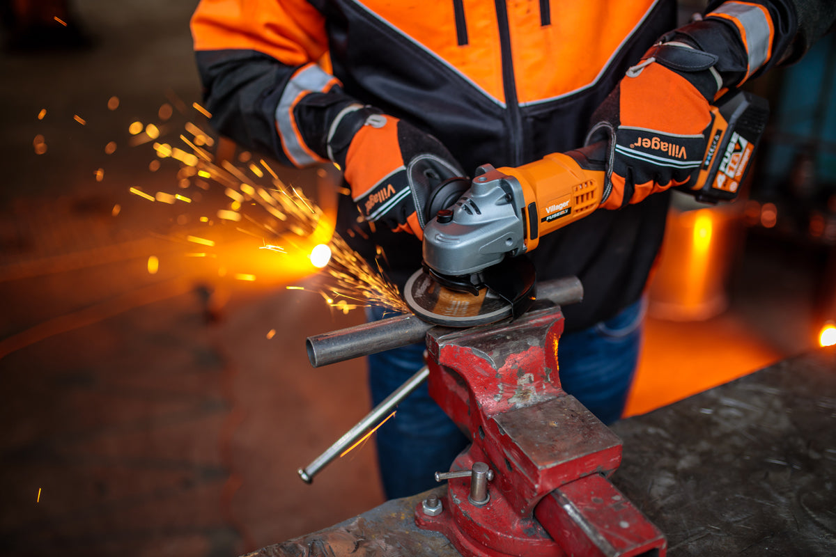 FUSE VLN 4320 Akku-Winkelschleifer (18V) – Kabellose Freiheit für 115 mm Scheiben - VI-58188