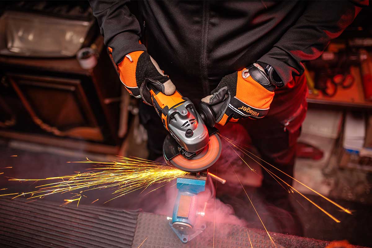 FUSE VLP 4520 Akku-Winkelschleifer (18V) – Premium mit bürstenlosem Motor (125 mm) - VI-58976