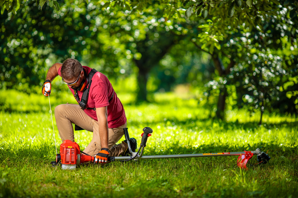 AGM 520 E Benzin-Rasentrimmer – 51,7 cm³, 1,4 kW, Bike-Griff – Kraftvoll für große Flächen - VI-64329