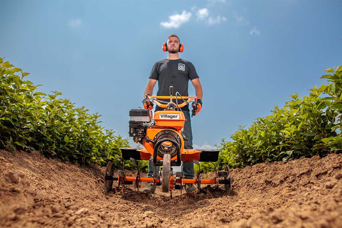 VTB 8422 P Benzin-Bodenfräse – 850 mm Arbeitsbreite & 212 cm³ Power für kraftvolles Arbeiten im Garten - VI-076154