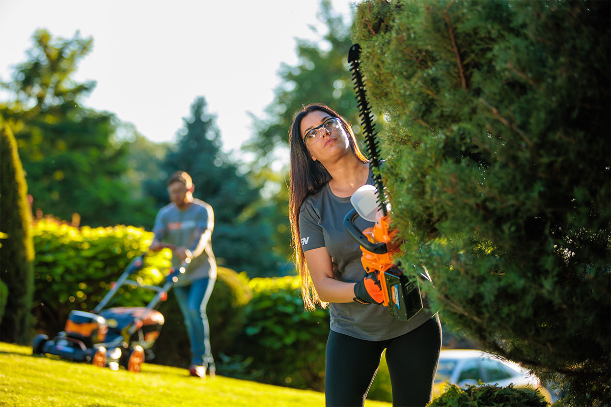 Zen HT 6140 Akku-Heckenschere – leicht, präzise & kraftvoll für formschöne Hecken - VI-82477