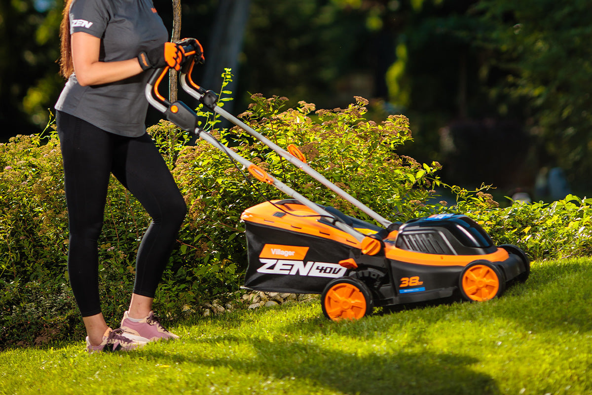 LM 3010 E – 40 V Akku-Rasenmäher mit 38 cm Schnittbreite & Softgriff - VI-082481